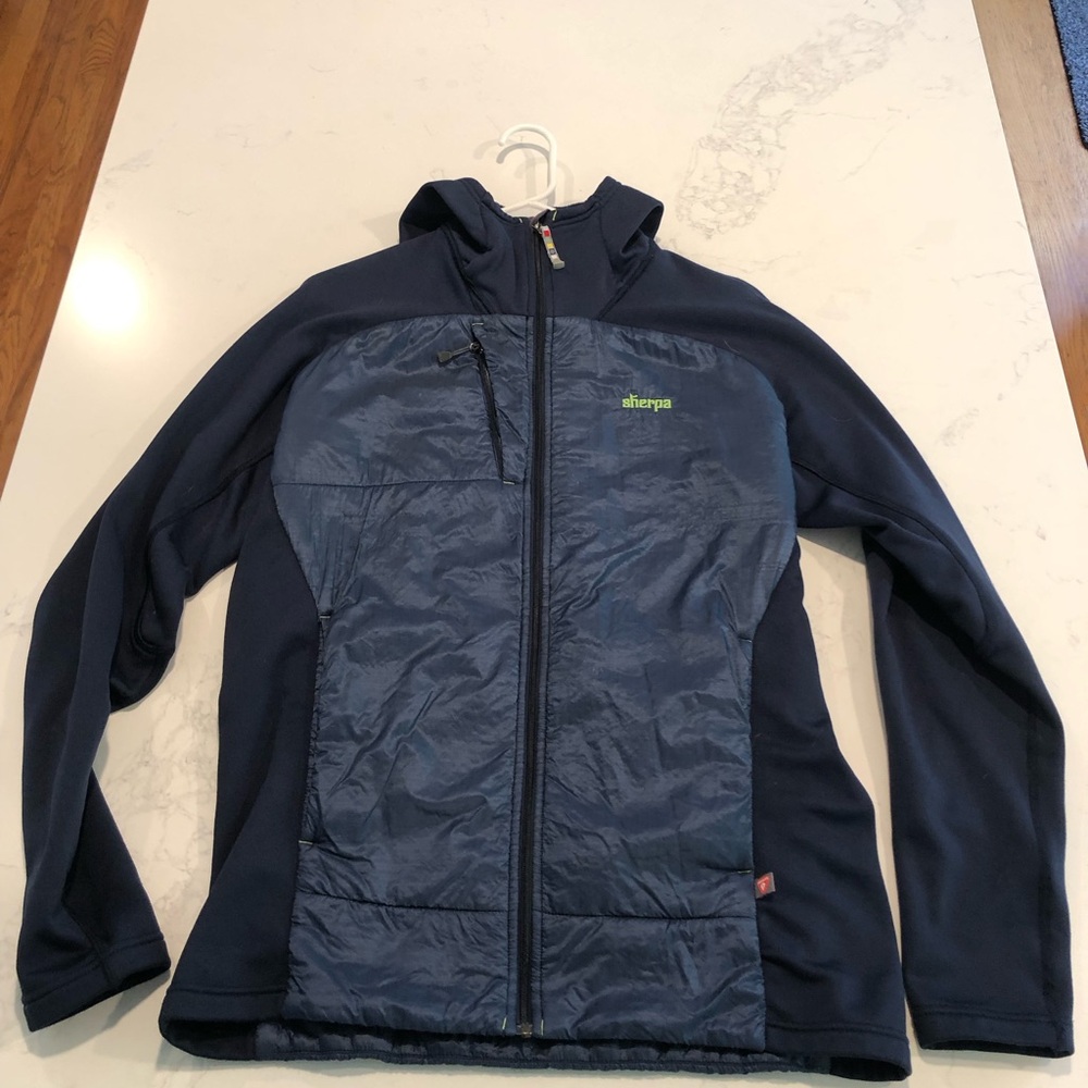Sherpa hooded fleece size large